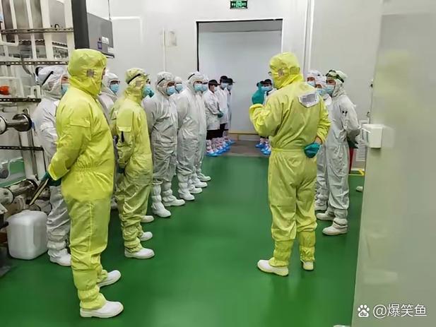 管理也是渣渣,好像他是工厂老板一样